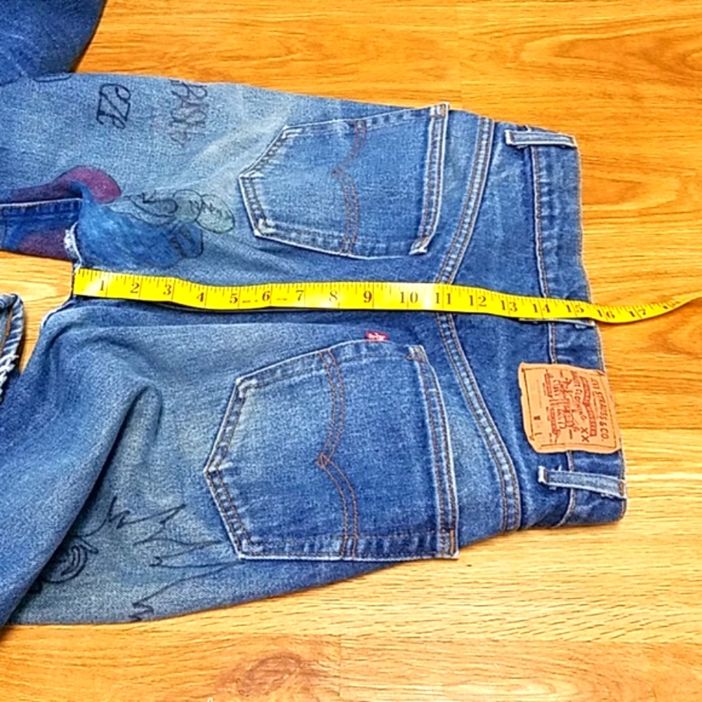 LEVI'S 505 CUSTOM GRAPHIC MENS FADED DISTRESSED JEAN 34x31 - Picture 7 of 8